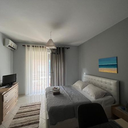 Emi Sol Apartment วญอเรอ ภายนอก รูปภาพ