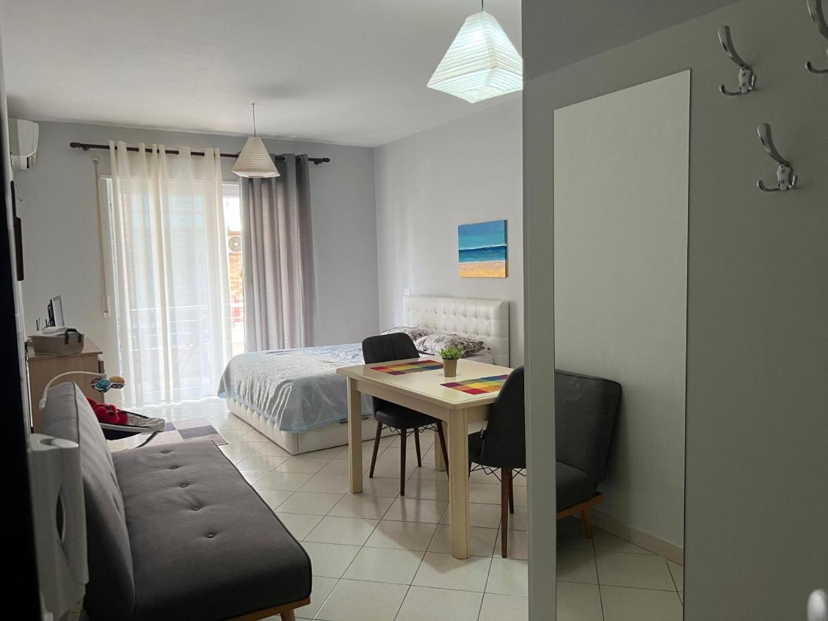 Emi Sol Apartment วญอเรอ ภายนอก รูปภาพ